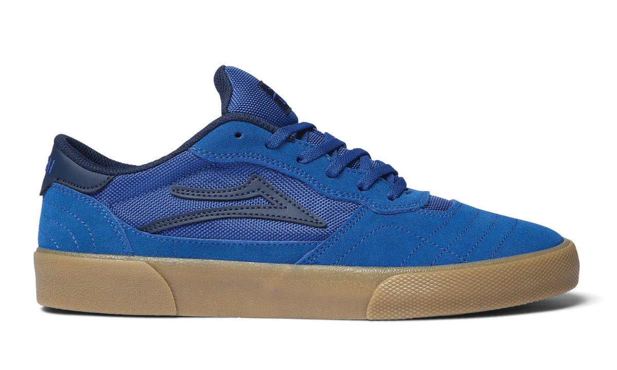 Lakai- CAMBRIDGE