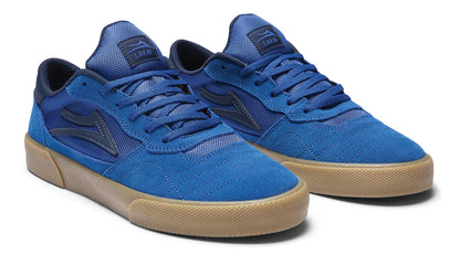 Lakai- CAMBRIDGE